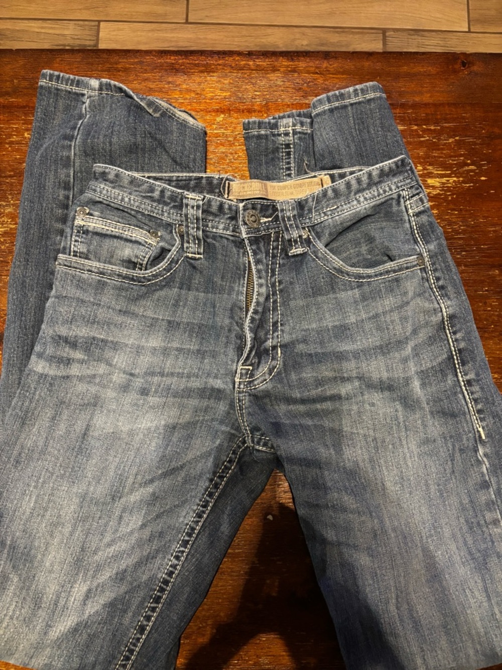 Men's Straight Fit Denim Jeans in Faded Blue